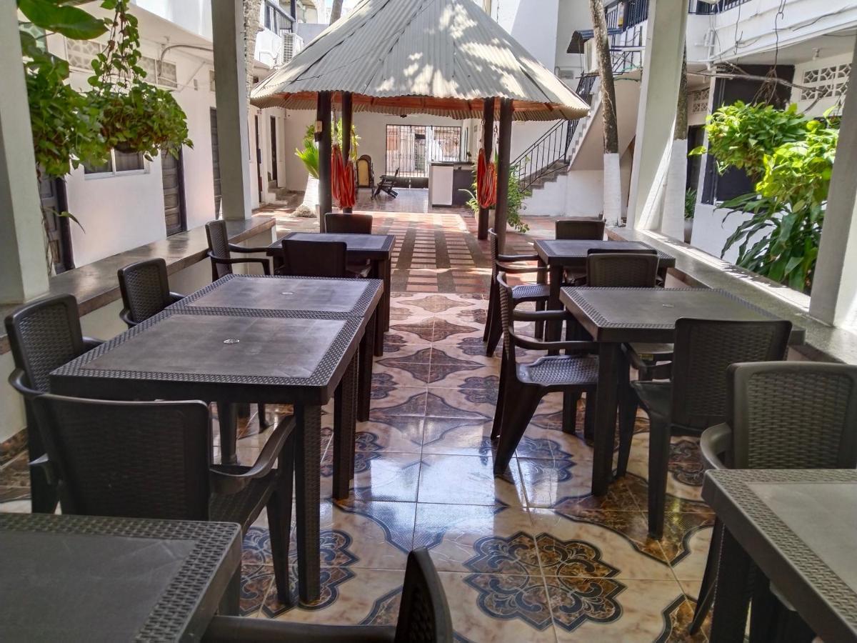 Hotel Zulan Толу Экстерьер фото